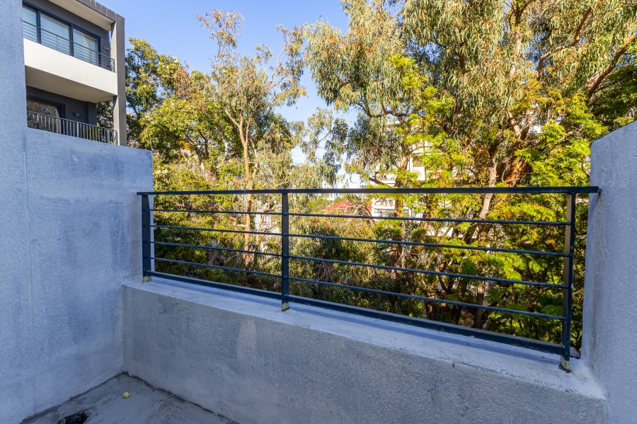 To Let 2 Bedroom Property for Rent in Sea Point Western Cape